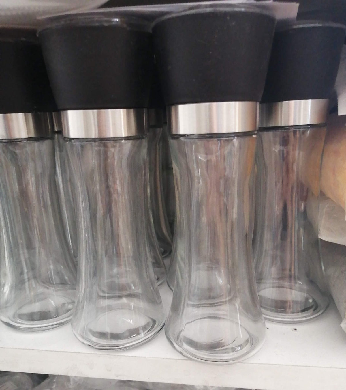 Salt and Spice Grinder with Glass Body and Ceramic Blade, 1 Piece